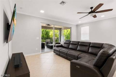 3861 King Williams St, Fort Myers FL - photo 15 of 47