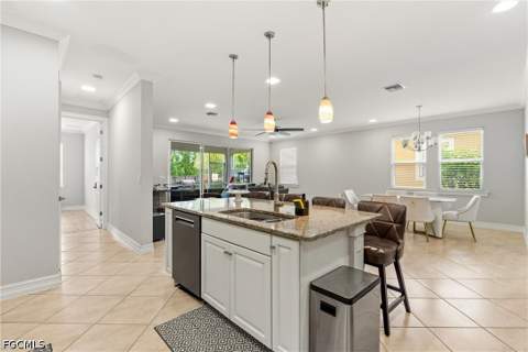 3861 King Williams St, Fort Myers FL - photo 8 of 47