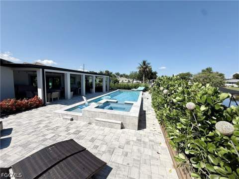122 E North Shore Ave, North Fort Myers FL - photo 12 of 31