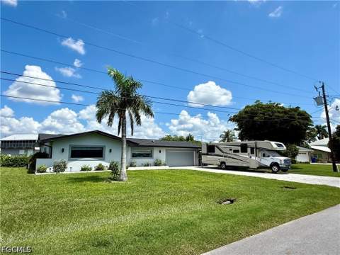 122 E North Shore Ave, North Fort Myers FL - photo 14 of 31