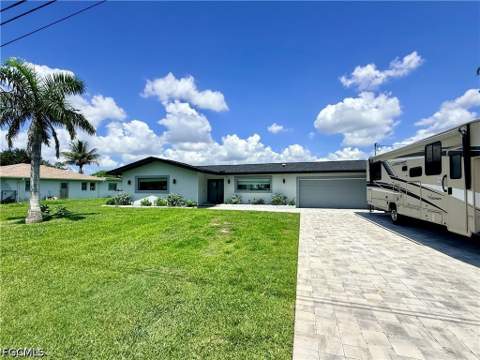 122 E North Shore Ave, North Fort Myers FL - photo 16 of 31