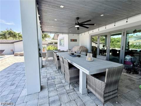 122 E North Shore Ave, North Fort Myers FL - photo 6 of 31