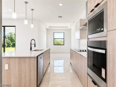 8022 Sunrise Cir, Labelle FL - photo 19 of 24
