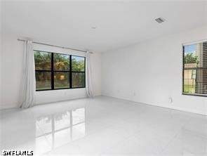 10008 Chesapeake Bay Dr, Fort Myers FL - photo 13 of 44