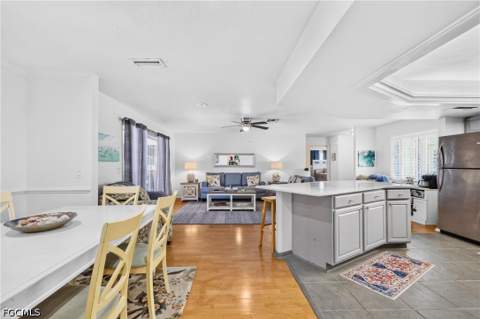 3937 SE 9th Ct, Cape Coral FL - photo 13 of 41