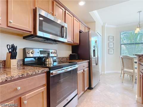 9830 Giaveno Cir 1637, Naples FL - photo 7 of 35