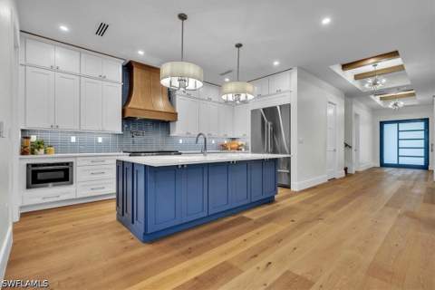 1009 29th Ave N, Naples FL - photo 9 of 49