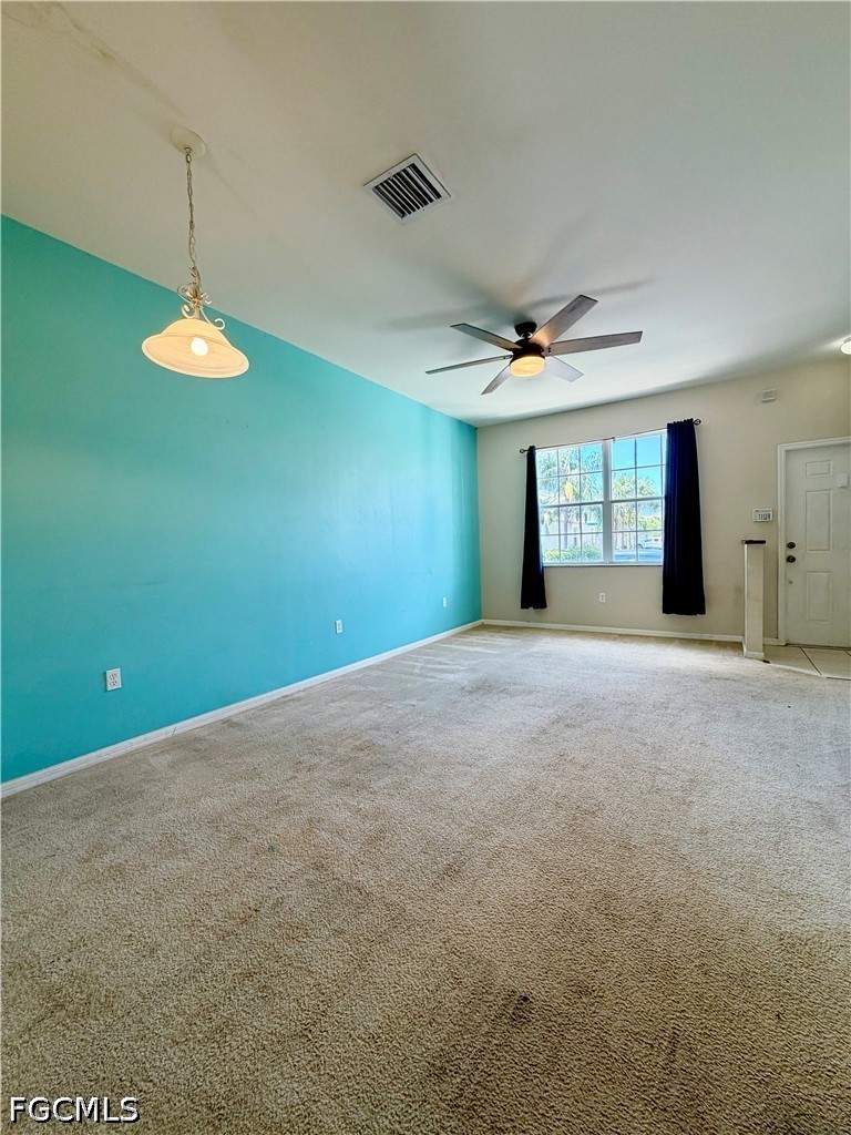 2 bedroom Townhouse at 3618 Pine Oak Cir 105, Forest Lake Townhomes, Fort Myers — photo 3