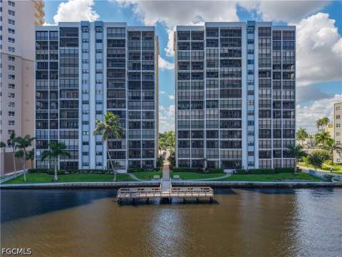 1901 Clifford St 1003, Fort Myers FL - photo 24 of 30