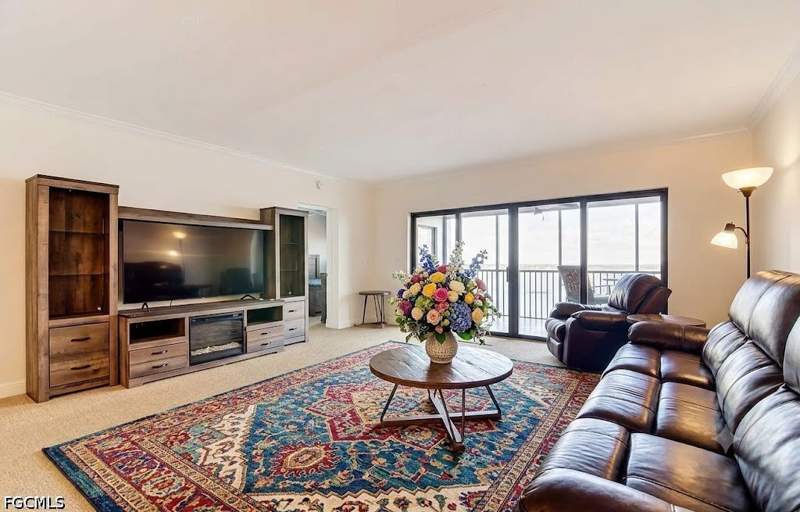 2 bedroom Condominium at 1901 Clifford St 1003, Sunset Vista, Fort Myers — photo 4