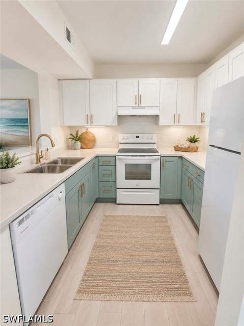 8284 Key Royal Cir 1312, Naples FL - photo 13 of 41