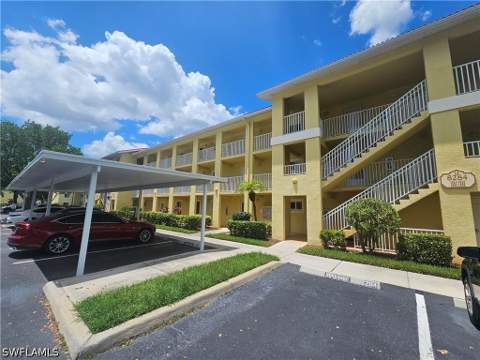 8284 Key Royal Cir 1312, Naples FL - photo 24 of 41