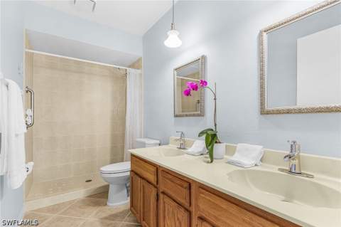 5857 Rattlesnake Hamm Rd 204, Naples FL - photo 17 of 32