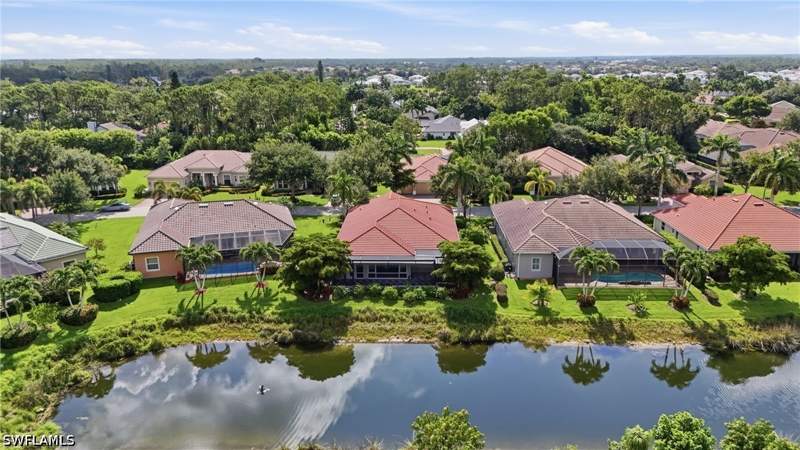 3 bedroom SingleFamilyResidence at 10240 Avonleigh Dr, Fairwinds, Bonita Springs — photo 2