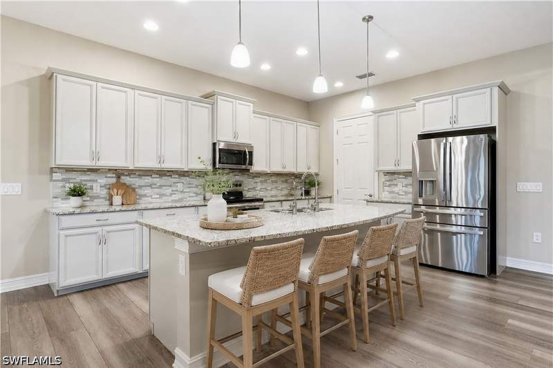3 bedroom SingleFamilyResidence at 10240 Avonleigh Dr, Fairwinds, Bonita Springs — photo 4