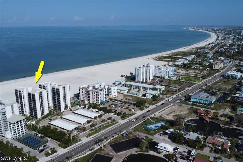 2 bedroom Condominium at 6612 Estero Blvd 301, Island Winds Condo, Fort Myers Beach — photo 3
