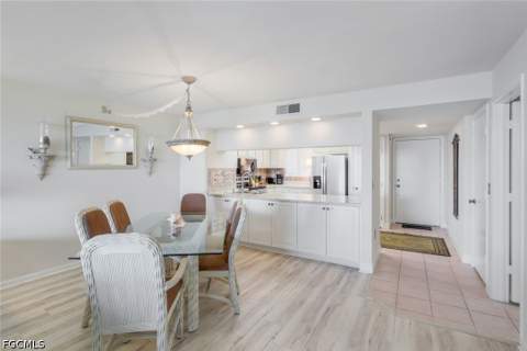 15010 Punta Rassa Rd 108, Fort Myers FL - photo 8 of 33