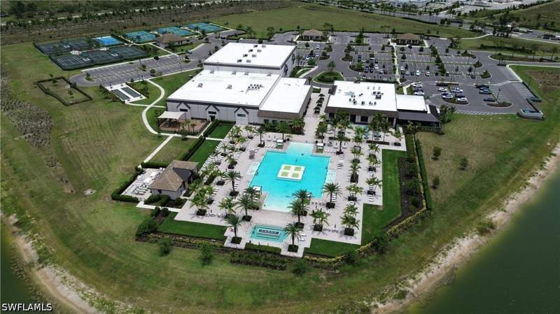3 bedroom SingleFamilyResidence at 20163 Kingmont Dr, Verdana Village, Estero — photo 2