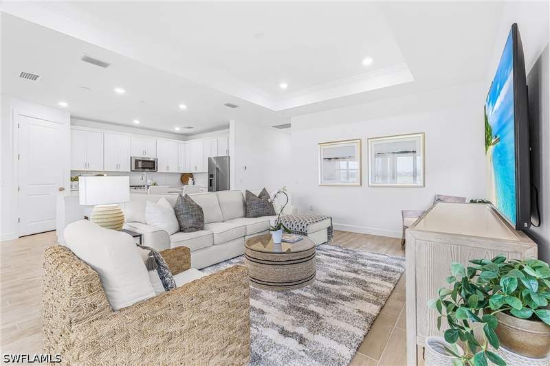 3 bedroom SingleFamilyResidence at 20163 Kingmont Dr, Verdana Village, Estero — photo 5