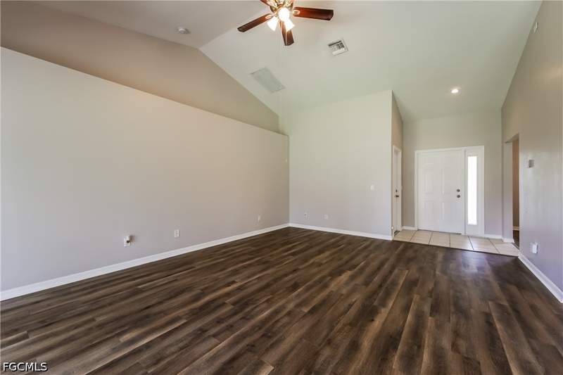 3 bedroom SingleFamilyResidence at 223 Beckley Dr, Lehigh Acres, Lehigh Acres — photo 2
