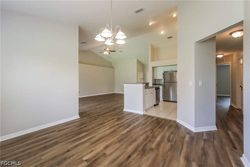 3 bedroom SingleFamilyResidence at 223 Beckley Dr, Lehigh Acres, Lehigh Acres — photo 4