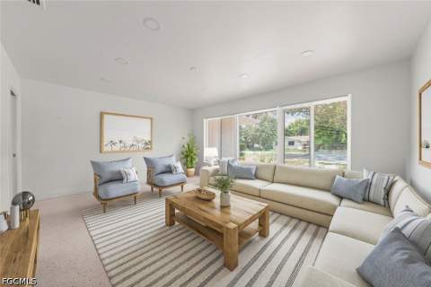 1040 Edgemere Dr, Fort Myers FL - photo 12 of 46