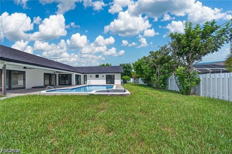 4 bedroom SingleFamilyResidence at 1408 SW 49th St, Cape Coral, Cape Coral — photo 3