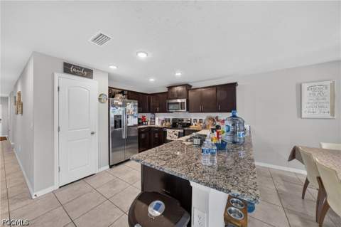 3903 NW 38th St, Cape Coral FL - photo 7 of 24