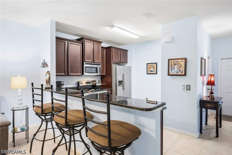 3 bedroom Townhouse at 3916 Cherrybrook Loop, Townhomes Of San Simeon, Fort Myers — photo 5