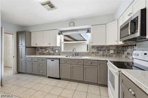 4430 Orange Grove Blvd, North Fort Myers FL - photo 14 of 35