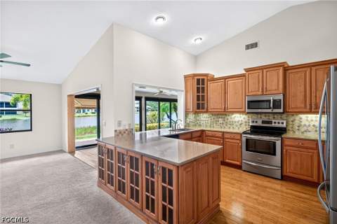 13235 Oak Hill Loop, Fort Myers FL - photo 8 of 41