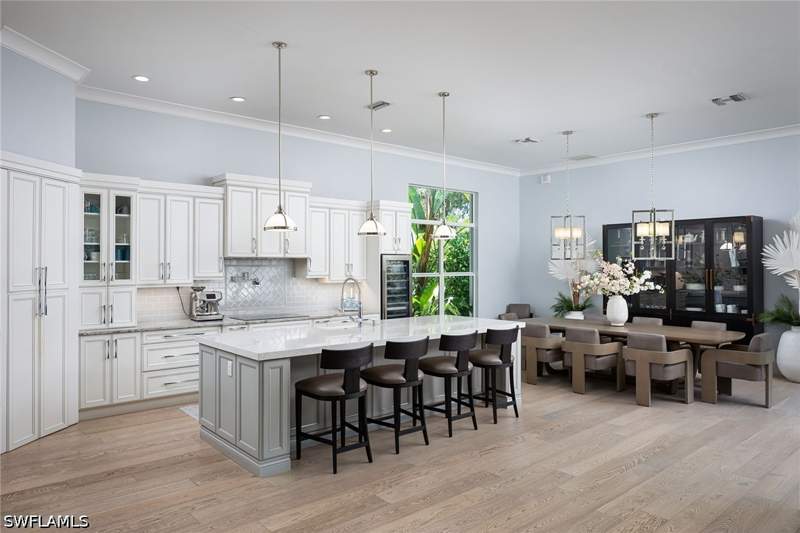 3 bedroom SingleFamilyResidence at 2036 Laguna Way, Monterey, Naples — photo 4