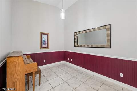 349 Dover Pl 203, Naples FL - photo 10 of 44
