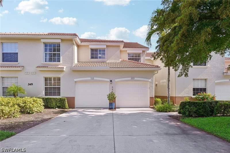 2 bedroom Condominium at 349 Dover Pl 203, Dover Place, Naples — photo 2