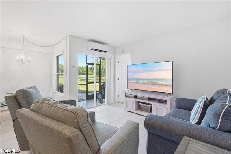 2 bedroom Condominium at 13240 White Marsh Ln 8, Terrace Condo Village, Fort Myers — photo 4