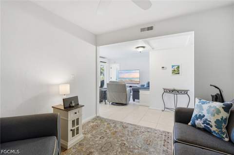 13240 White Marsh Ln 8, Fort Myers FL - photo 8 of 33