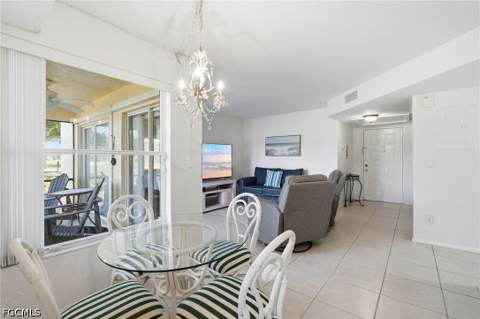 13240 White Marsh Ln 8, Fort Myers FL - photo 9 of 33