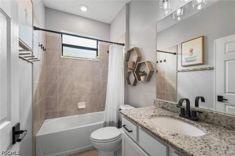 15280 Cortona Way, Fort Myers FL - photo 15 of 33