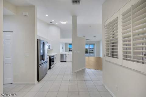 210 Waterside Cir 201, Marco Island FL - photo 13 of 27