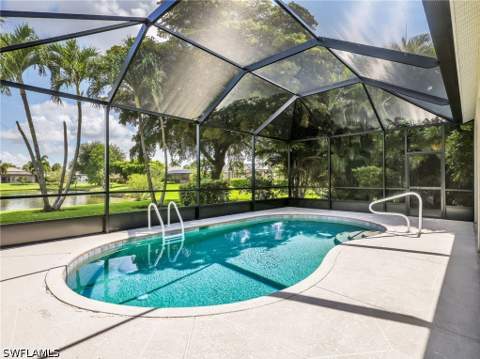 15092 Balmoral Loop, Fort Myers FL - photo 8 of 38