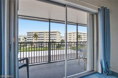 3400 Gulf Shore Blvd N L8, Naples FL - photo 20 of 48