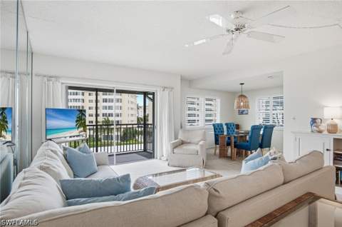 3400 Gulf Shore Blvd N L8, Naples FL - photo 9 of 48