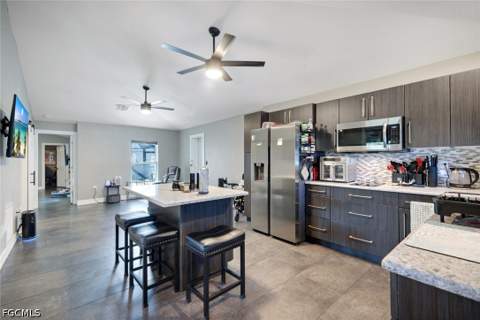 1923 SW 26th Ter, Cape Coral FL - photo 17 of 41