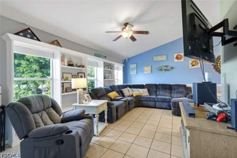 1923 SW 26th Ter, Cape Coral FL - photo 8 of 41