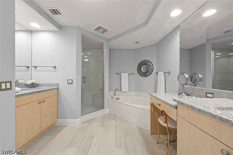 2 bedroom Condominium at 23650 Via Veneto Blvd W 802, Sorrento, Bonita Springs — photo 5
