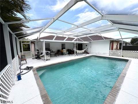 1326 NE 1st Ave, Cape Coral FL - photo 6 of 21