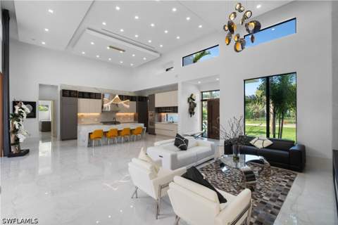390 3rd St NW, Naples FL - photo 6 of 35