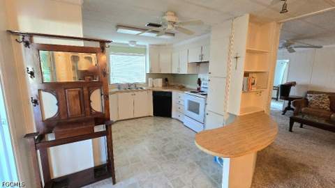 537 Charlemagne Blvd, Naples FL - photo 9 of 23