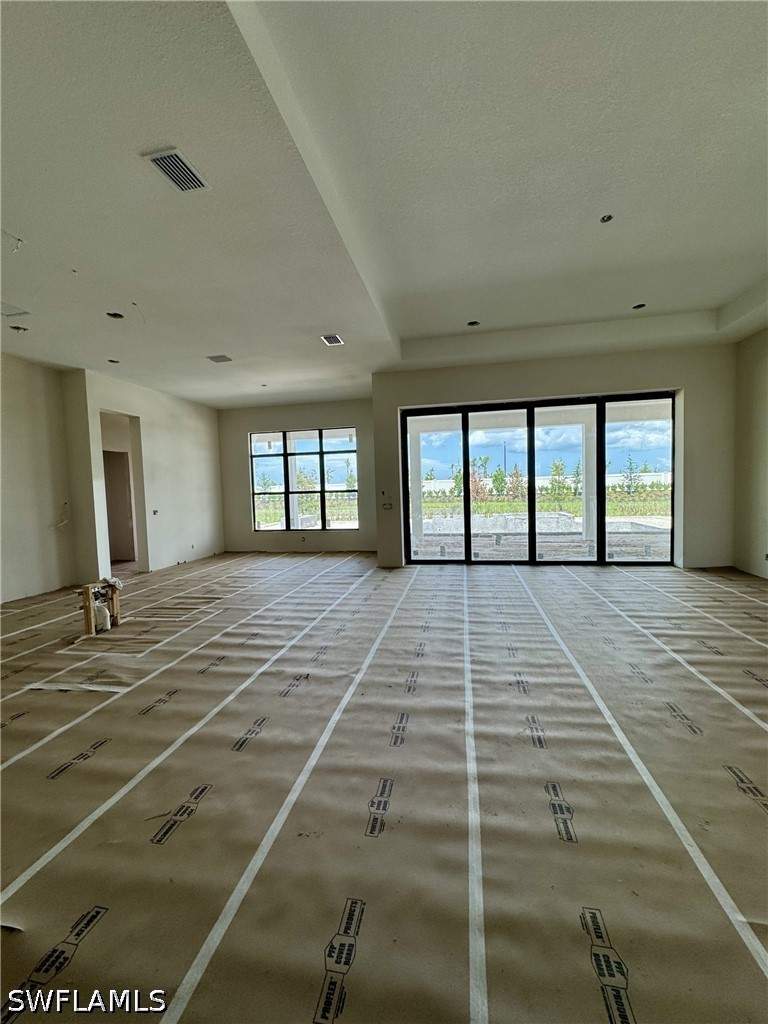 3 bedroom SingleFamilyResidence at 25546 Crystal Shore Dr, Vivid Shores, Bonita Springs — photo 3