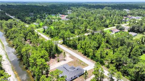 923 Binkley St E, Lehigh Acres FL - photo 23 of 24